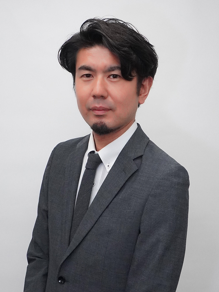 津村 弘輔
