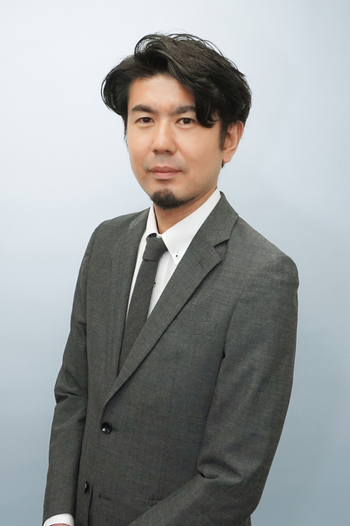 津村 弘輔